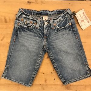NWT True Religion Joey Crop Shorts Size 26